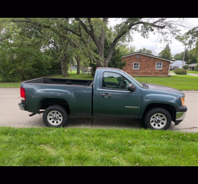 Used 2008 GMC Sierra 1500 W/T RWD image 2