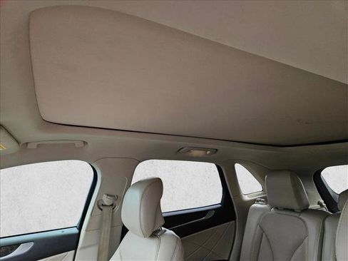 Used 2019 Lincoln MKC Reserve AWD/4WD image 17