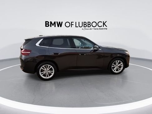 Used 2025 BMW X3 xDrive30i AWD/4WD image 9