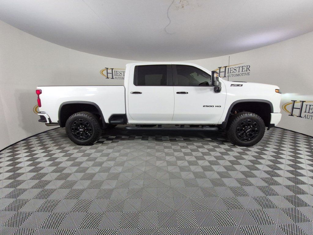 Used 2024 Chevrolet Silverado 2500 LT w/ Z71 Sport Edition AWD/4WD image 3