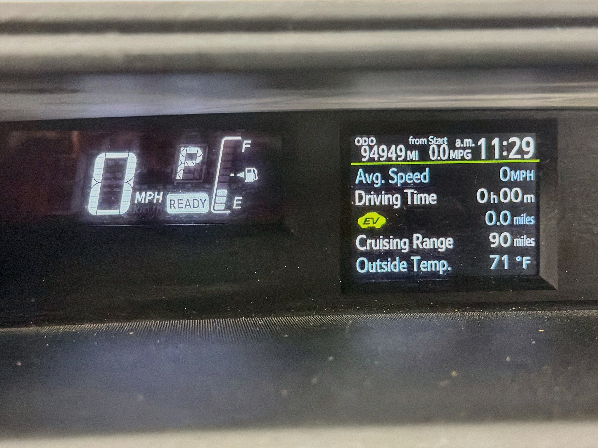 Used 2017 Toyota Prius C One FWD image 18