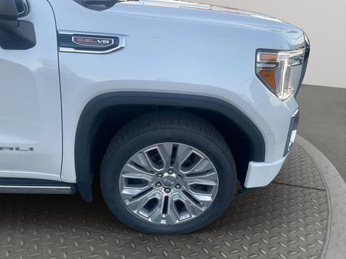 Certified 2021 GMC Sierra 1500 Denali w/ Denali Ultimate Package image 22