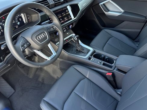 New 2025 Audi Q3 2.0T Premium image 7