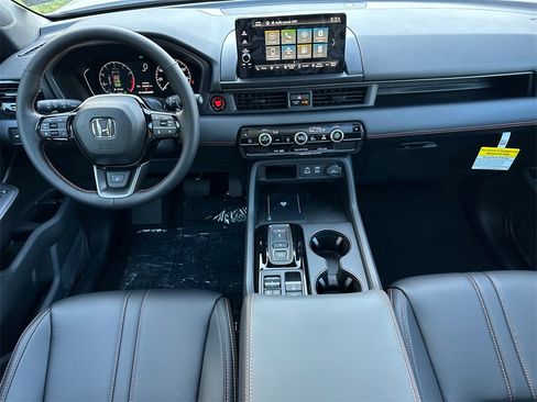 New 2025 Honda Pilot TrailSport image 19