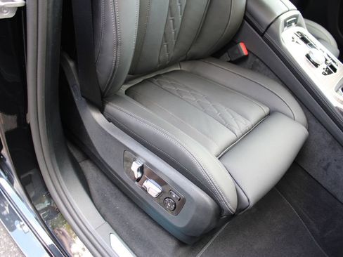 New 2026 BMW X7 xDrive40i w/ Executive Package image 27