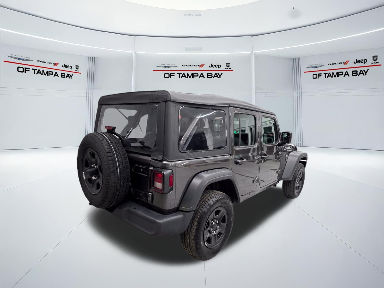 Used 2025 Jeep Wrangler Unlimited Sport AWD/4WD image 6