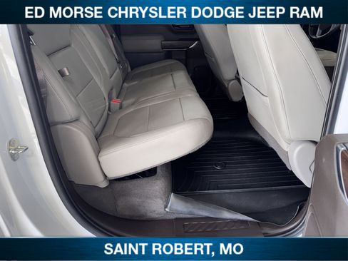 Used 2020 GMC Sierra 1500 SLT w/ SLT Premium Plus Package image 32