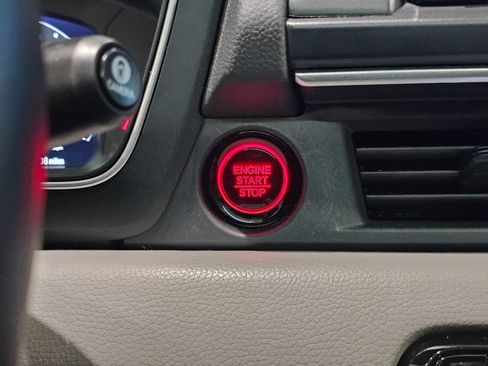 Used 2023 Honda Pilot Elite image 17