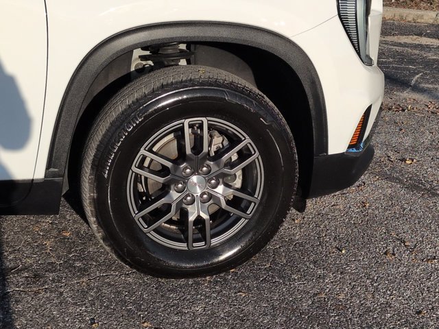 Used 2025 GMC Acadia Elevation FWD image 10