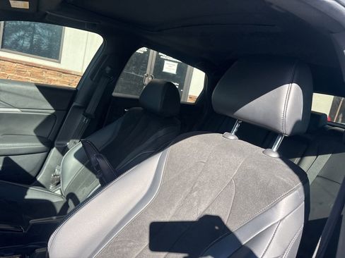 Used 2023 Acura Integra A-Spec image 3