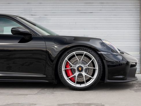 Certified 2022 Porsche 911 GT3 image 9