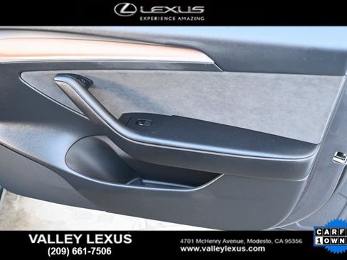 Used 2023 Tesla Model 3 Standard Range image 18