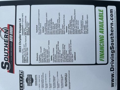 Used 2023 Chrysler Voyager LX image 13