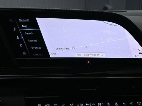 Used 2021 Cadillac Escalade Premium Luxury w/ Driver Assist Tech Package image 34