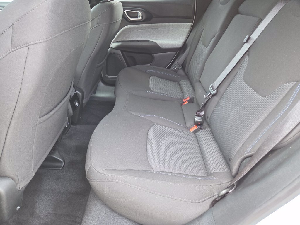 Used 2023 Jeep Compass Sport AWD/4WD image 23