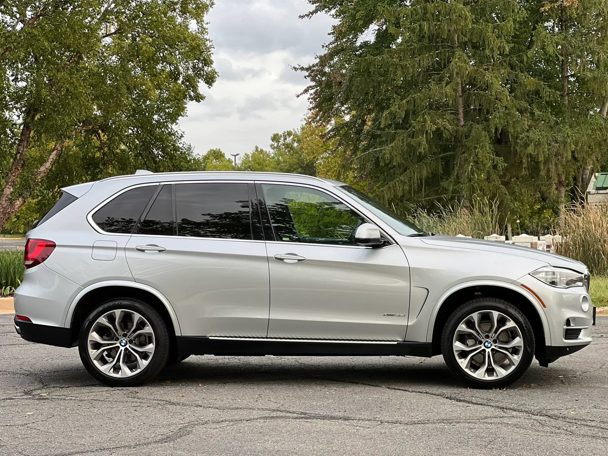 Used 2017 BMW X5 xDrive35i AWD/4WD image 6