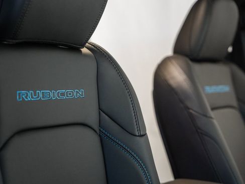 New 2025 Jeep Wrangler Unlimited Rubicon 4xe image 34