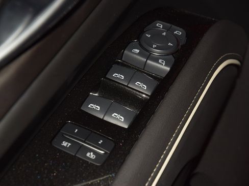 Used 2024 Cadillac Escalade ESV Premium Luxury w/ Performance Package image 51