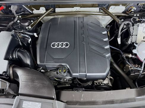 Used 2023 Audi Q5 2.0T Prestige AWD/4WD image 32