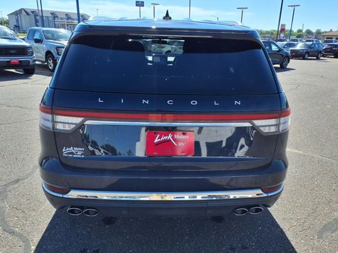 Used 2022 Lincoln Aviator Reserve w/ Equipment Group 201A image 4