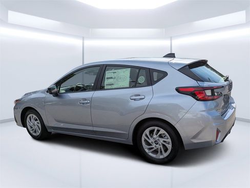 New 2025 Subaru Impreza 2.0i image 5