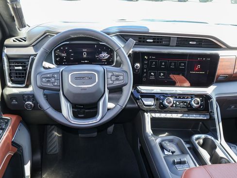 New 2026 GMC Sierra 2500 Denali Ultimate image 15