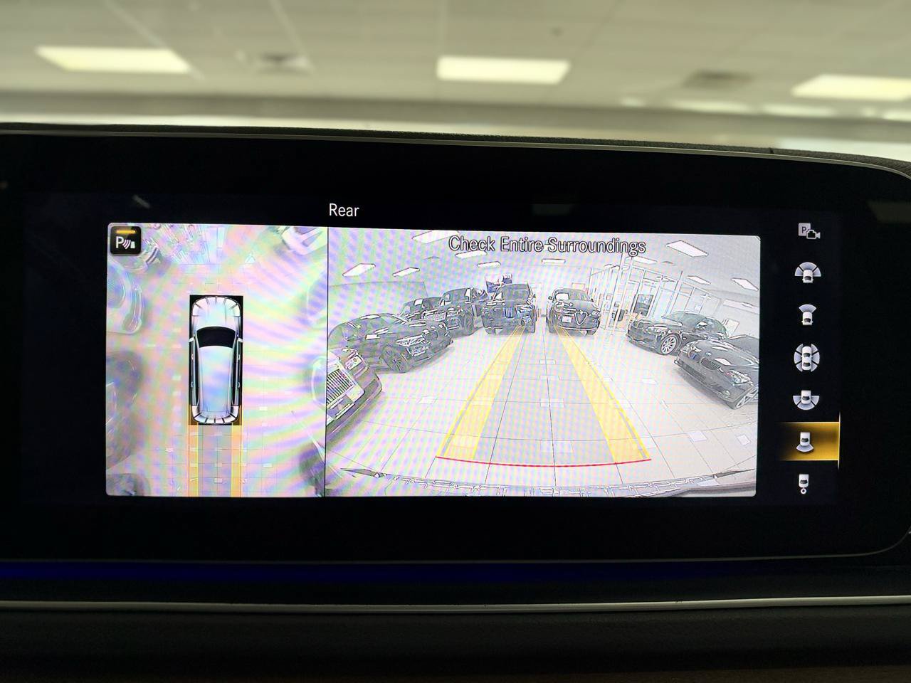Used 2020 Mercedes-Benz GLS 450 4MATIC image 22