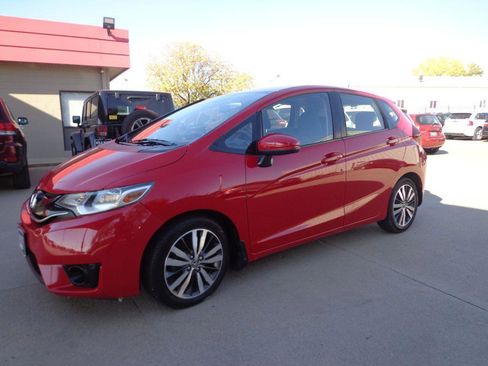 Used 2016 Honda Fit EX image 1