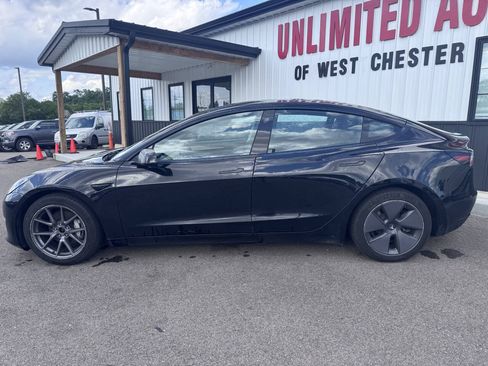 Used 2022 Tesla Model 3 Long Range AWD/4WD image 8