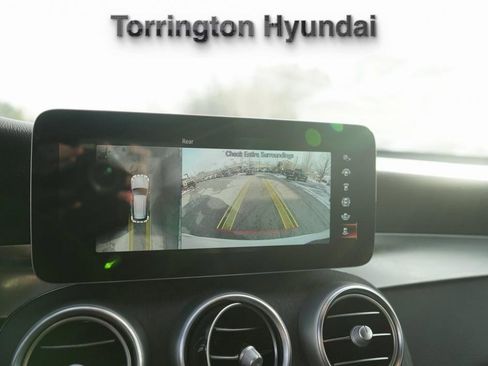 Used 2021 Mercedes-Benz GLC 300 4MATIC image 18