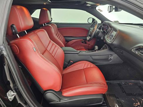 Used 2021 Dodge Challenger SRT Hellcat Redeye image 10