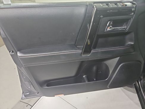 Used 2021 Toyota 4Runner TRD Off-Road Premium w/ Moonroof Package image 10