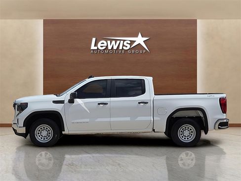 Used 2024 GMC Sierra 1500 Pro w/ Pro Value Package image 3