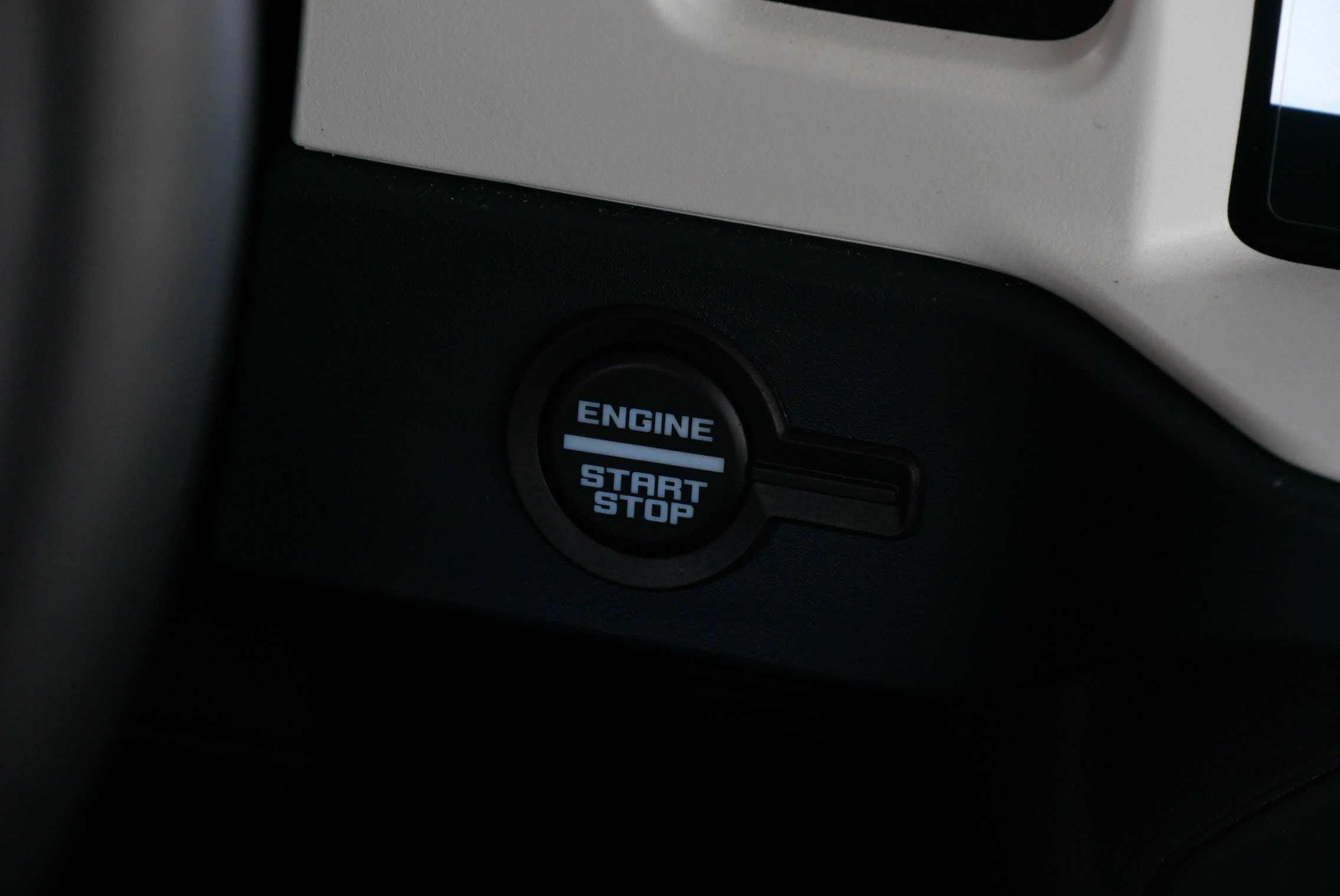 Used 2025 Ford Bronco Heritage Edition AWD/4WD image 26