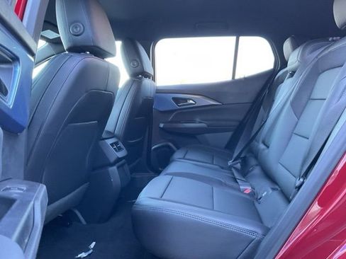 New 2026 Chevrolet Equinox EV LT image 11