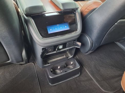 Used 2024 Lincoln Navigator Reserve AWD/4WD image 14
