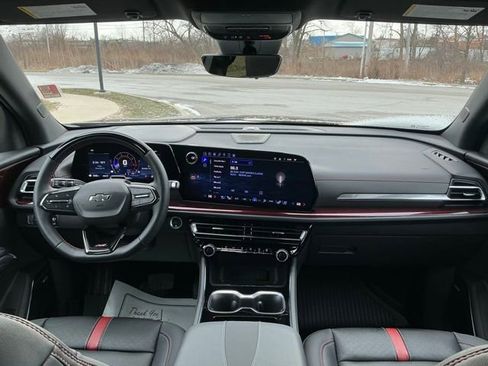 Used 2024 Chevrolet Traverse RS w/ LPO, Floor Liner Package image 23