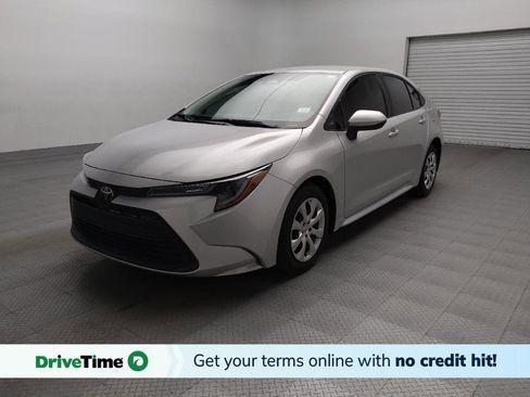 Used 2024 Toyota Corolla LE image 1