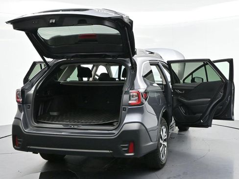 Used 2022 Subaru Outback Premium AWD/4WD image 32