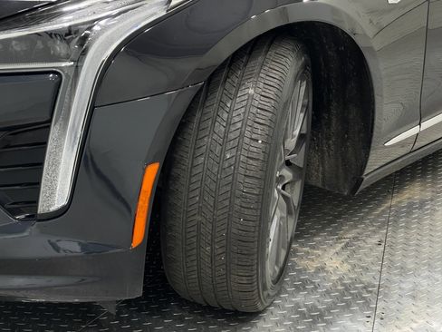 Used 2019 Cadillac CT6 Luxury w/ Driver Awareness Package AWD/4WD image 35