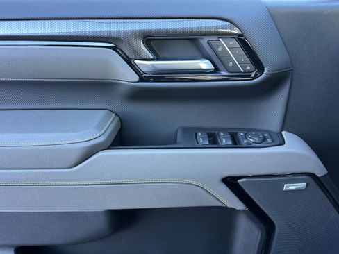 Used 2026 Chevrolet Silverado 1500 ZR2 w/ LPO, Dark Essentials Package image 11