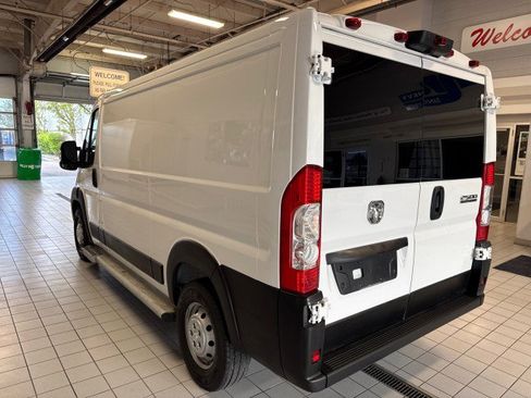Used 2023 RAM ProMaster 2500 FWD image 5
