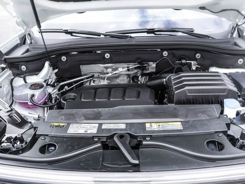 New 2026 Volkswagen Atlas Cross Sport SE image 44