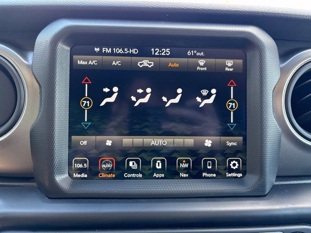 Used 2023 Jeep Gladiator Sport AWD/4WD image 39
