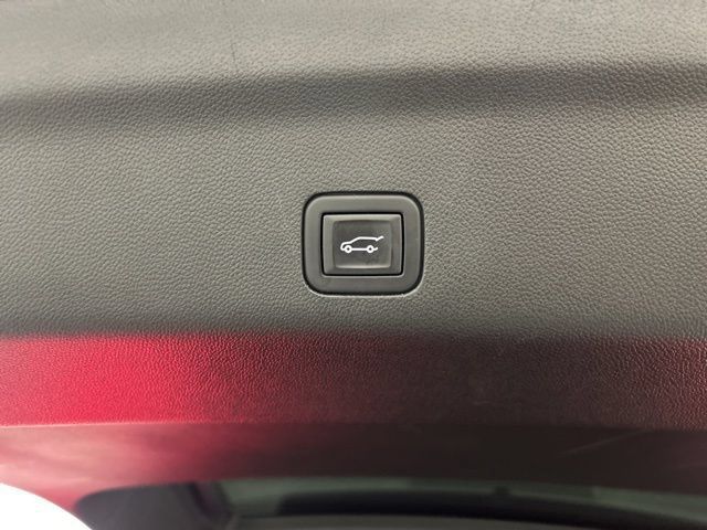 Used 2024 Cadillac Escalade Sport Platinum AWD/4WD image 38