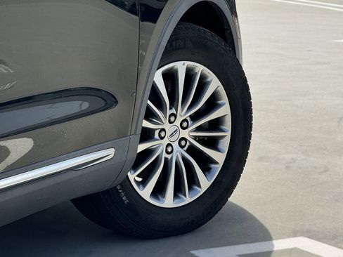 Used 2016 Lincoln MKX Select image 18