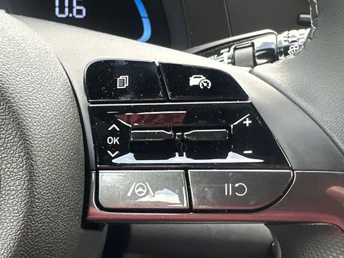 Certified 2026 Hyundai Elantra Sport image 30