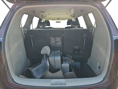 Used 2016 Kia Sedona LX w/ LX Essentials Premium Package FWD image 28