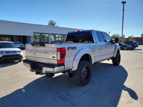 Used 2017 Ford F350 Platinum w/ Platinum Ultimate Package image 2