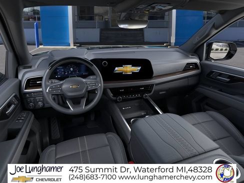 New 2026 Chevrolet Suburban High Country AWD/4WD image 17